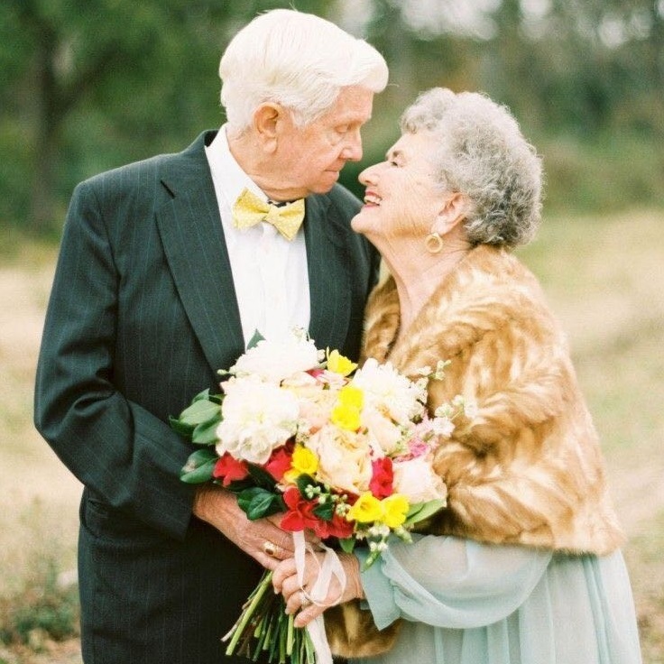 Поздравления на свадьбу пожилых людей