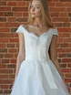 Пышное свадебное платье Salvia. Силуэт Пышное. Цвет Белый / Молочный. Вид 1
