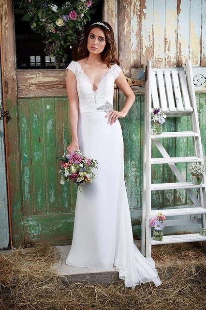 Свадебные платья в стили бохо 👰 Напрокат или купить в свадебном салоне в Москве