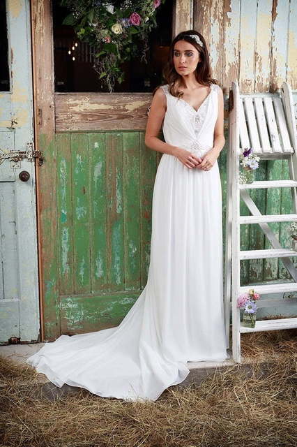 Греческое свадебное платье с высокой талией 5654. Силуэт Греческий. Цвет Белый / Молочный. Вид 1