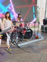 NeOn GirlsBand на свадьбу 1